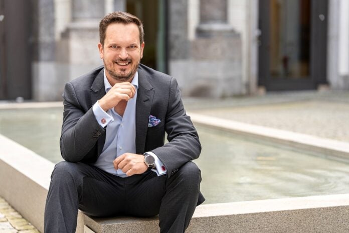 Hearthunter: Partnervermittlung für die Partnersuche Philipp Scwarzenberg Bildquelle Paul König