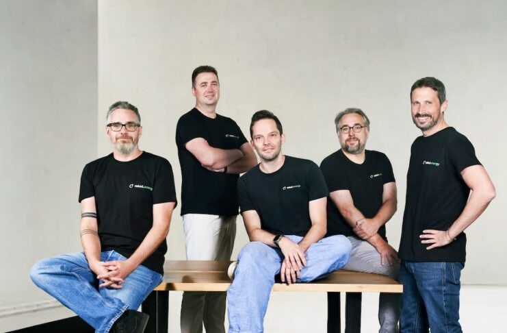 Rabot Energy: Wenn sich Strom automatisch dem Markt anpasst Bild: (von li. nach re.): Tobias Mogge (COO), Jan Matysik (CTO), Konrad Schade (CCO+MD), Konrad Schürmann (MD), Jan Rabe (Co-Founder+CEO). Fotocredits: © Rabot Energy
