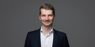 Wenn KI-Agenten mitentwickeln: Was A&D-Startups im Engineering neu ordnen müssen KI-Agenten im Engineering: Chancen für Startups Sören Münker