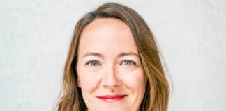 Automatisieren statt nachbesetzen Automatisierung: KI macht Prozesse effizienter. Bild Lisa Catena Gyger Fotocredits : Susanne Goldschmid
