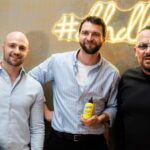 Hot Honey: hottey und Andreas W. Herb starten Expansion Bild hottey-Gründer Maximilian Voigt und Julian Herrlich sowie Andreas W. Herb (v.l.n.r.) / Die Höhle der Löwen Bildcredits MBG Group