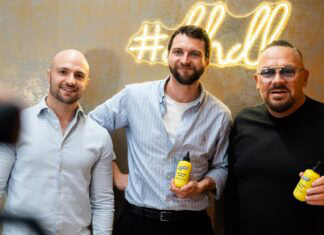Hot Honey: hottey und Andreas W. Herb starten Expansion Bild hottey-Gründer Maximilian Voigt und Julian Herrlich sowie Andreas W. Herb (v.l.n.r.) / Die Höhle der Löwen Bildcredits RTL / Bernd-Michael Maurer, Stefan Gregorowius