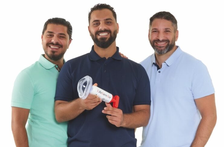 Erstickungsnotfall: LifeSaveAir überzeugt Ralf Dümmel. Bild die Gründer Jusef Chehade Nabil Chehade, Aiman Chehade Bildcredits LifeSaveAir