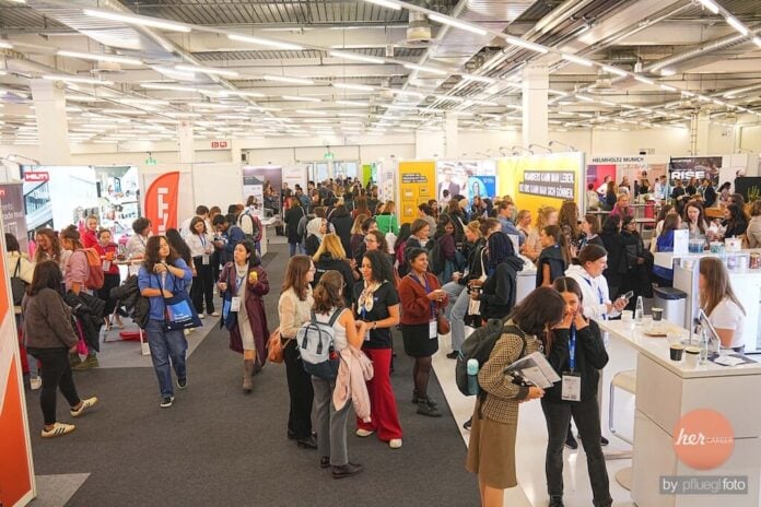 herCAREER: Arbeitswelt und Karriere neu gestalten herCAREER Expo 2025, Messegang © herCAREER – Franz Pfluegl