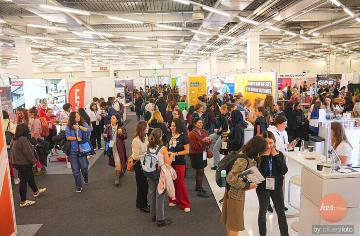 herCAREER: Arbeitswelt und Karriere neu gestalten herCAREER Expo 2025, Messegang © herCAREER – Franz Pfluegl