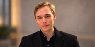 GOÄ-Rechnung per App: Startup Doctordocs digitalisiert Arztabrechnungen Doctordocs: GOÄ Abrechnung einfach per App Calvin Gebhardt