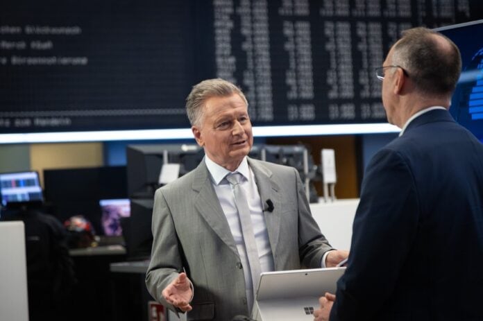 Raimund Brichta: Geld, Börse und die Risiken für Startups Fotograf Philip Madl