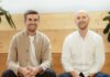 Personio übernimmt Circula: Ausgabenmanagement wächst. Hanno Renner, CEO und Mitbegründer von Personio, und Nikolai Skatchkov, CEO und Mitbegründer von Circula (v. l.). Foto: Laura Dicke
