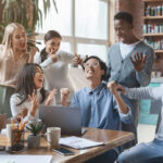 Why, as an Entrepreneur, You Should Build a Broad Network network