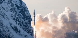 Isar Aerospace Spectrum Lift-off in Norway wit Rocks in the backround!