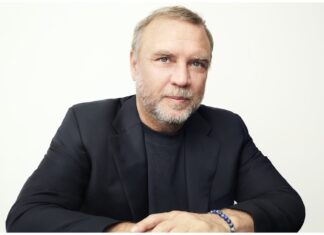 Holyvolt battery manufacturing with screen-printing Mathias Ingvarsson CEO und Co Founder Holyvolt