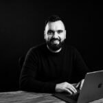 Growth Without Employees: How Vizura Studio Redefines B2B Tech Branding Branding: Vizura Studio for Technology Companies Vedran Obradović Vizura Studio